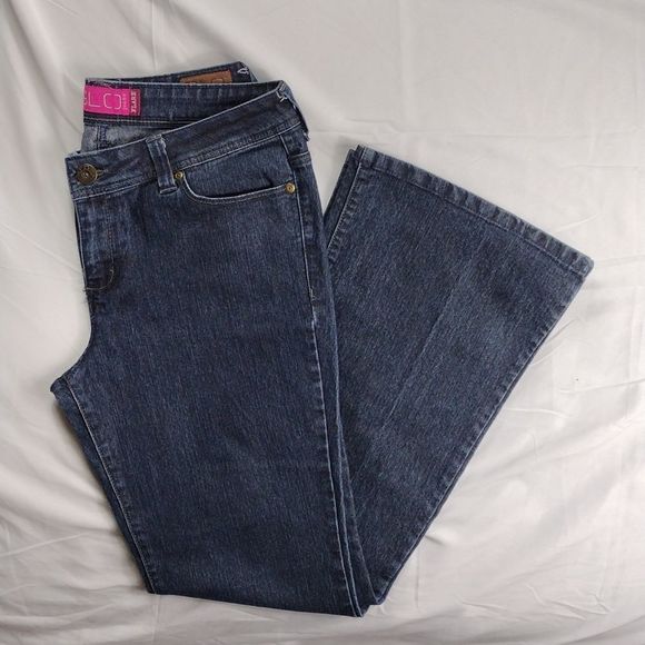 GLO Flare Fit Cotton Jeans - Picture 3 of 13